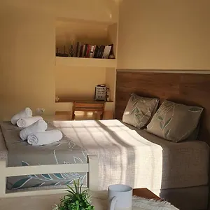 Alle's M Shyri Apartment Tirana